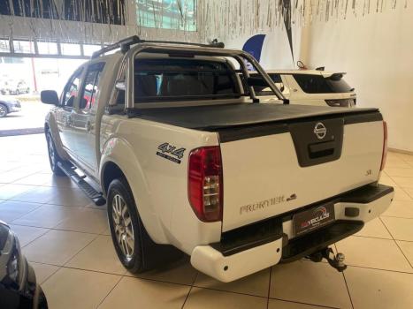 NISSAN Frontier 2.5 SL 4X4 TURBO DIESEL CABINE DUPLA AUTOMTICO, Foto 15