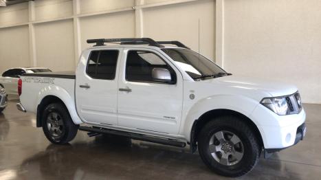 NISSAN Frontier 2.5 SE ATTACK TURBO DIESEL CABINE DUPLA, Foto 2