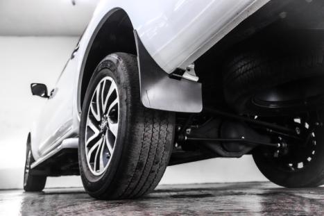 NISSAN Frontier 2.5 LE 4X4 TURBO DIESEL CABINE DUPLA, Foto 5