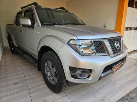 NISSAN Frontier , Foto 2