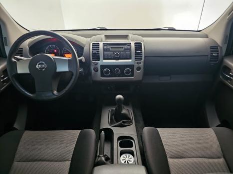 NISSAN Frontier , Foto 5