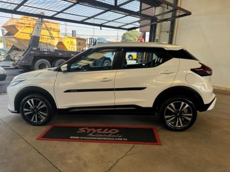 NISSAN Kicks 1.6 16V 4P FLEXSTART ADVANCE XTRONIC AUTOMTICO CVT, Foto 2