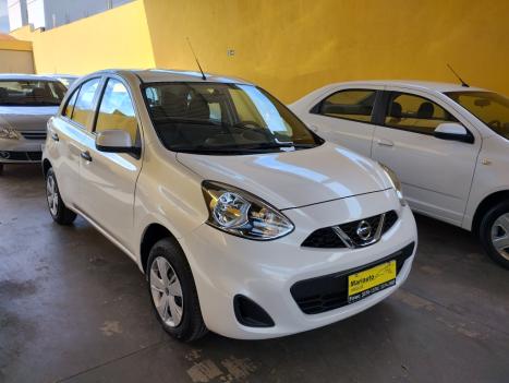NISSAN March 1.0 12V 4P S FLEX, Foto 1