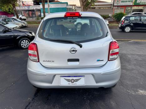 NISSAN March 1.0 16V 4P S FLEX, Foto 8