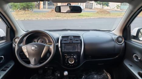 NISSAN March 1.6 16V 4P SL FLEX, Foto 7