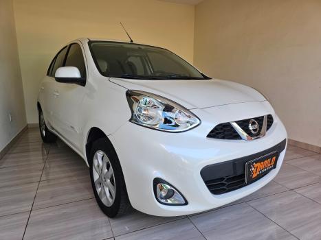 NISSAN March 1.6 16V 4P SV FLEX, Foto 2