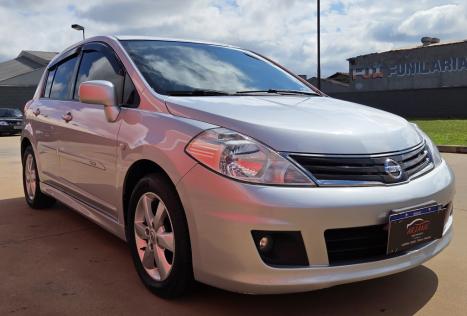 NISSAN Tiida Hatch 1.8 16V 4P SL FLEX, Foto 2