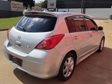 NISSAN Tiida Hatch 1.8 16V 4P SL FLEX, Foto 10