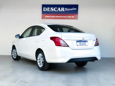 NISSAN Versa Sedan 1.6 16V 4P FLEX SV, Foto 4