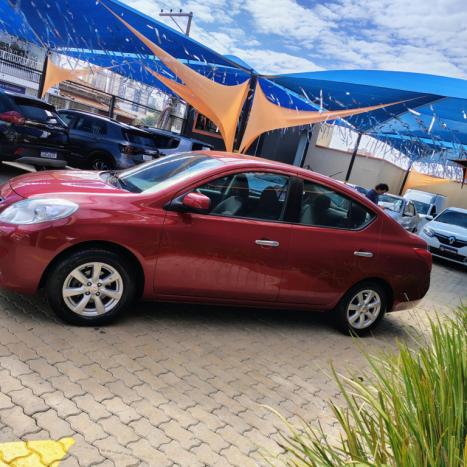 NISSAN Versa Sedan 1.6 16V 4P FLEX SL, Foto 2