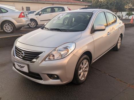 NISSAN Versa Sedan 1.6 16V 4P FLEX SL, Foto 3