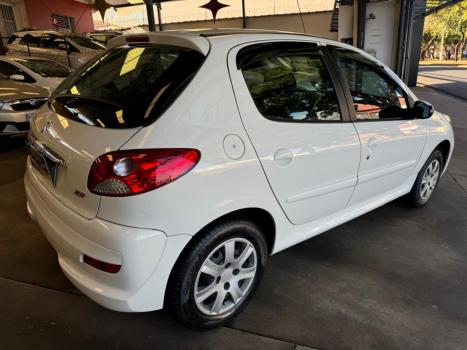 PEUGEOT 207 Hatch 1.4 4P ACTIVE FLEX, Foto 6