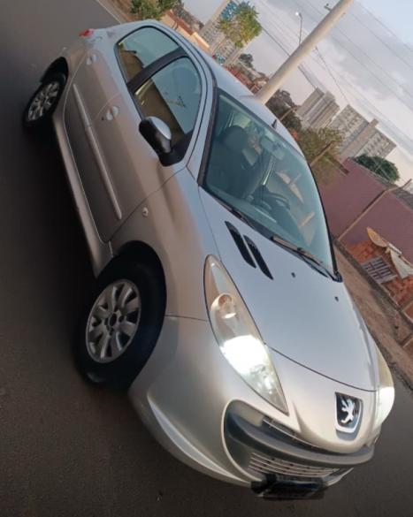 PEUGEOT 207 Hatch 1.4 4P XR FLEX, Foto 2