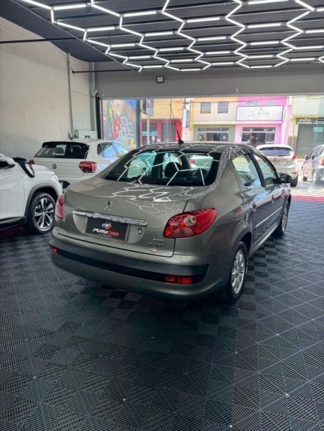PEUGEOT 207 Sedan 1.4 4P PASSION SPORT XR FLEX, Foto 6