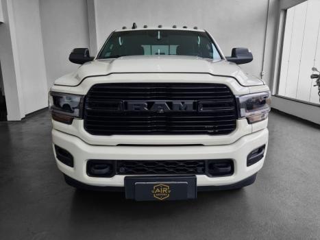 RAM 2500 6.7 I6 24V SLT CABINE DUPLA TURBO DIESEL NIGHT EDITION 4X4 AUTOMTICO, Foto 4