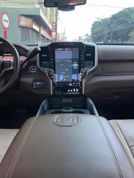 RAM 2500 6.7 I6 24V SLT CABINE DUPLA TURBO DIESEL LARAMIE 4X4 AUTOMTICO, Foto 9