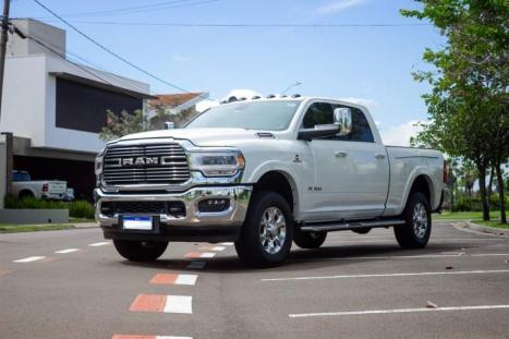 RAM 3500 6.7 I6 LARAMIE CABINE DUPLA TURBO DIESEL AUTOMTICO, Foto 3