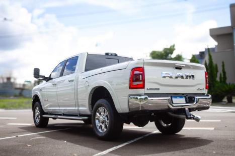 RAM 3500 6.7 I6 LARAMIE CABINE DUPLA TURBO DIESEL AUTOMTICO, Foto 6