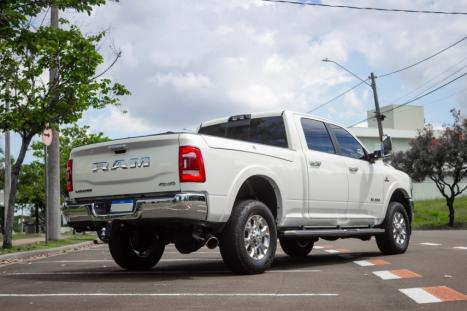 RAM 3500 6.7 I6 LARAMIE CABINE DUPLA TURBO DIESEL AUTOMTICO, Foto 5