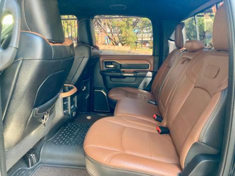RAM 3500 6.7 I6 LIMITED LONG HORN CABINE DUPLA 4X4 TURBO DIESEL AUTOMTICO, Foto 7