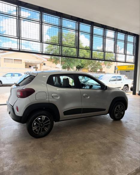 RENAULT Kwid 1.0 12V 4P SCE FLEX INTENSE, Foto 7