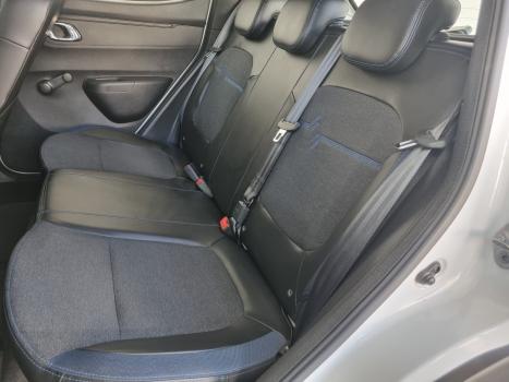 RENAULT Kwid 1.0 12V 4P SCE FLEX INTENSE, Foto 3
