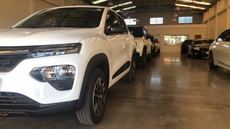 RENAULT Kwid 1.0 12V 4P SCE FLEX INTENSE, Foto 4