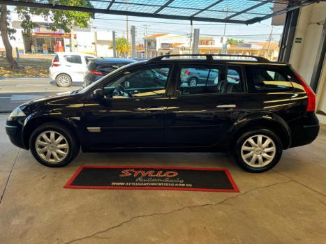RENAULT Megane Grand Tour 1.6 16V 4P FLEX DYNAMIQUE, Foto 2