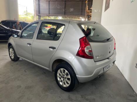 RENAULT Sandero 1.0 16V 4P FLEX AUTHENTIQUE, Foto 3