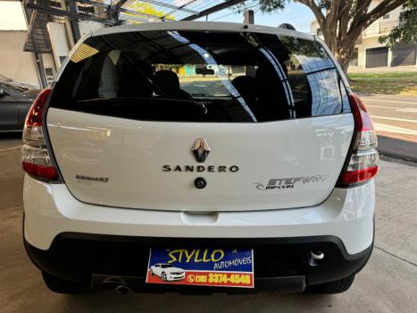 RENAULT Sandero 1.6 16V 4P FLEX STEPWAY RIP CURL, Foto 9