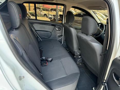 RENAULT Sandero 1.6 16V 4P FLEX STEPWAY RIP CURL, Foto 17