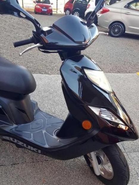 SUZUKI Burgman 125 , Foto 12