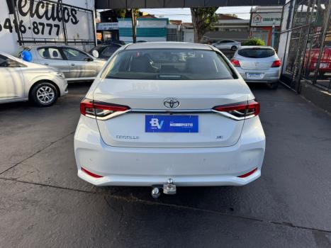 TOYOTA Corolla 2.0 16V 4P FLEX XEI DIRECT SHIFT AUTOMTICO CVT, Foto 9