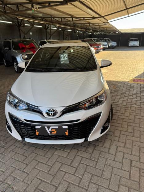 TOYOTA Etios Hatch 1.5 16V 4P FLEX X PLUS AUTOMTICO, Foto 2