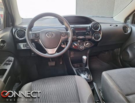 TOYOTA Etios Hatch 1.5 16V 4P FLEX X PLUS AUTOMTICO, Foto 7