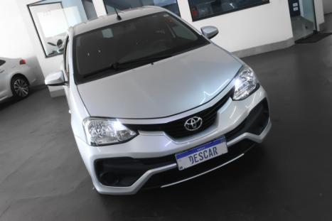 TOYOTA Etios Hatch 1.5 16V 4P FLEX X PLUS, Foto 2