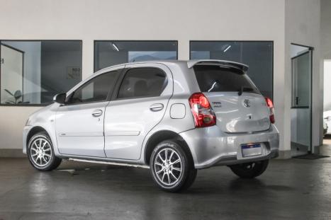 TOYOTA Etios Hatch 1.5 16V 4P FLEX X PLUS, Foto 5