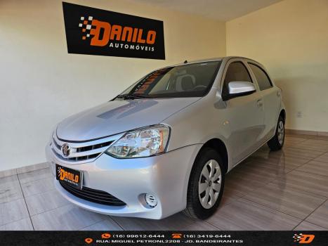 TOYOTA Etios Hatch 1.3 16V 4P FLEX X, Foto 1