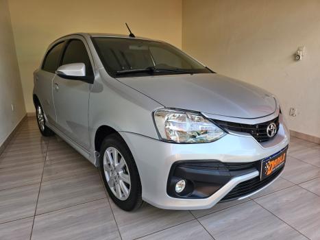 TOYOTA Etios Hatch 1.5 16V 4P FLEX XLS, Foto 2