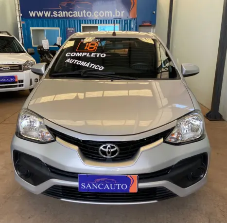 TOYOTA Etios Hatch 1.3 16V 4P FLEX X AUTOMTICO, Foto 2