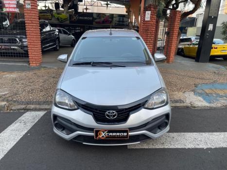 TOYOTA Etios Hatch 1.5 16V 4P FLEX X PLUS AUTOMTICO, Foto 3