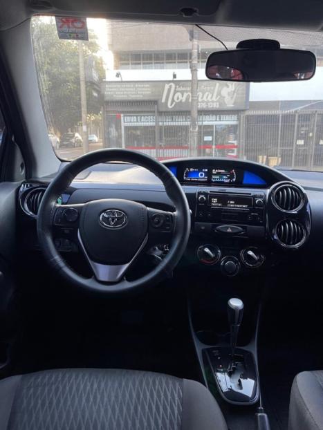 TOYOTA Etios Hatch 1.5 16V 4P FLEX X PLUS AUTOMTICO, Foto 11