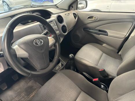 TOYOTA Etios Sedan 1.5 16V 4P FLEX XS, Foto 6