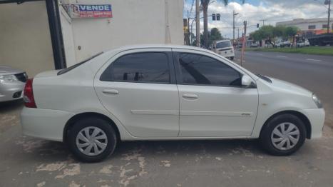 TOYOTA Etios Sedan 1.5 16V 4P FLEX XS AUTOMTICO, Foto 4