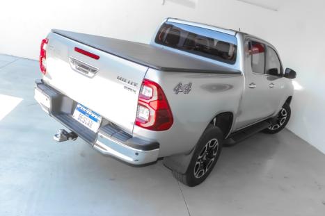 TOYOTA Hilux Caminhonete 2.8 16V SRX 4X4 DIESEL CABINE DUPLA AUTOMTICO, Foto 5