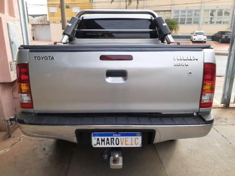 TOYOTA Hilux Caminhonete 3.0 4P 4X4 SRV TURBO DIESEL TOP CABINE DUPLA AUTOMTICO, Foto 7
