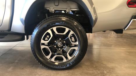 TOYOTA Hilux Caminhonete 2.8 16V SRX PLUS 4X4 TURBO DIESEL CABINE DUPLA AUTOMTICO, Foto 8