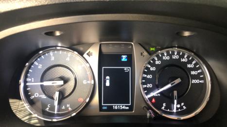 TOYOTA Hilux Caminhonete 2.8 16V SRX PLUS 4X4 TURBO DIESEL CABINE DUPLA AUTOMTICO, Foto 14