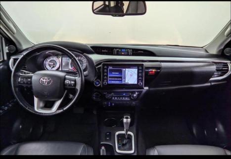 TOYOTA Hilux Caminhonete 2.8 16V SRV 4X4 DIESEL CABINE DUPLA AUTOMTICO, Foto 6