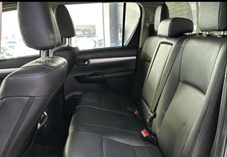 TOYOTA Hilux Caminhonete 2.8 16V SRV 4X4 DIESEL CABINE DUPLA AUTOMTICO, Foto 7